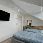 Moderne Offene Dachgeschosswohnung Linx