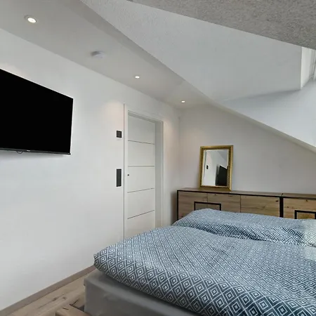 Moderne Offene Dachgeschosswohnung Linx