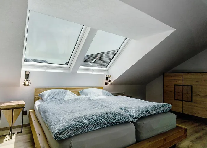 Moderne Offene Dachgeschosswohnung Appartement *