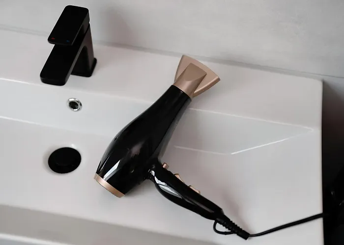 Moderne Offene Dachgeschosswohnung Appartement *